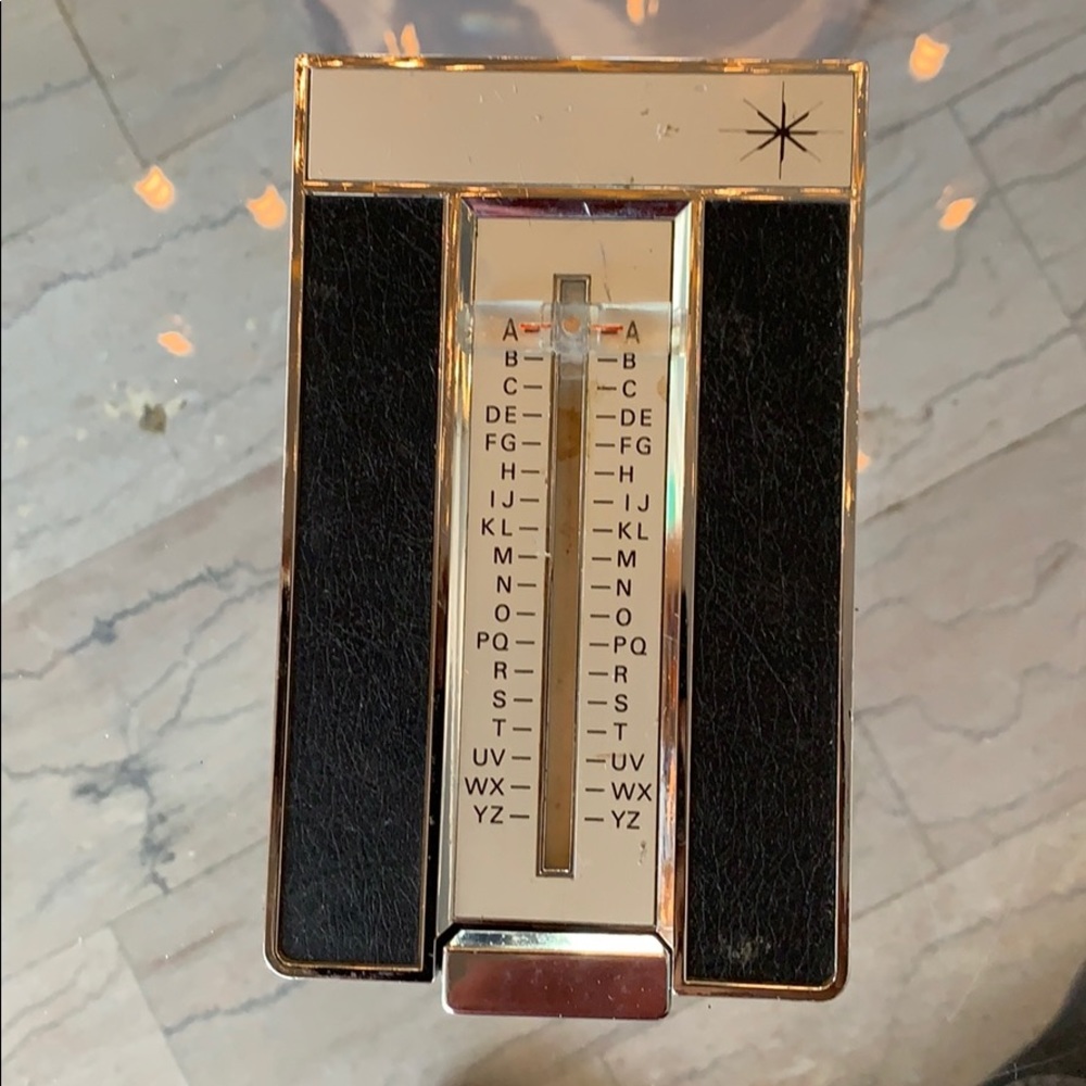 Vintage note/phone number keeper made in Japan